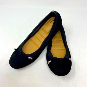 Me Too Women's Halle 2.0 Black Ballet Slip On Flats Shoes 7